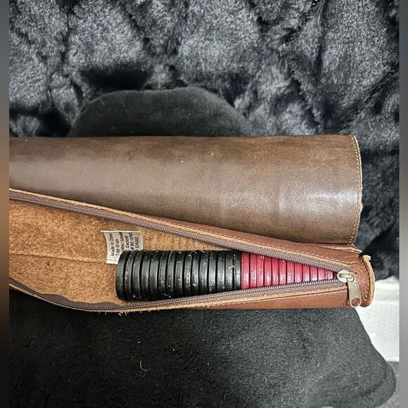 Roll Up Chess Set~Vintage Top Grain Leather Travel Roll Up Chess AND Checker Set - Picture 6 of 12
